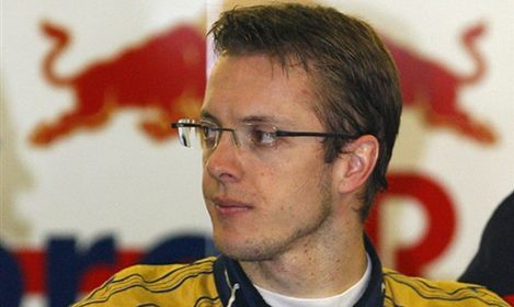 Sebastien Bourdais zostanie w Toro Rosso