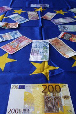 Euro bliskie rekordu wszechczasów