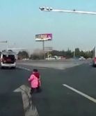 #dziejesiewmoto [292]: dziecko w niebezpieczeństwie, szczęście na autostradzie, polskie drogi