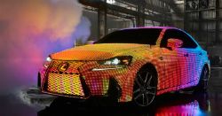 Muzyczny Lexus pokryty 41 999 diodami LED