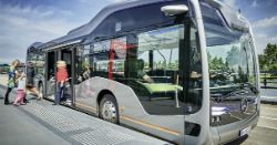 Autonomiczna komunikacja przyszłości - Mercedes Future Bus