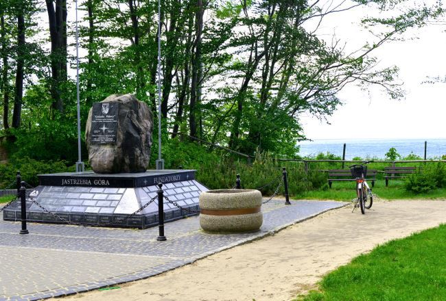 Obelisk o nazwie Gwiazda Północy, Jastrzębia Góra (fot. Marta Legieć) 