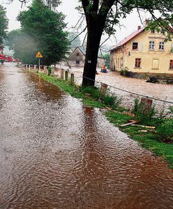 Pół miliona złotych na zalane drogi
