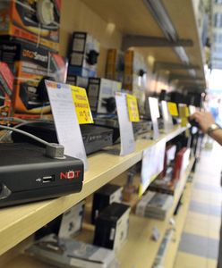 Kraków: policja ostrzega: uwaga na "cyfrowych" naciągaczy. Sprzedają drogie dekodery