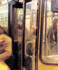 Napadł z tasakiem na pasażera autobusu. Stanie przed sądem