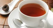 Czerwona herbata - pomoże w odchudzaniu, zneutralizuje kaca