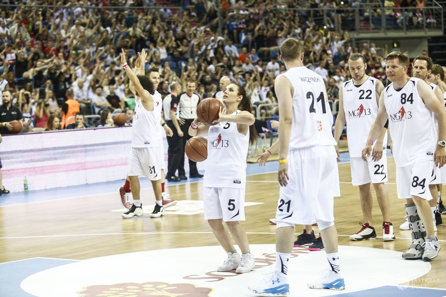 Ewa Farna - Marcin Gortat vs. Wojsko Polskie 2016