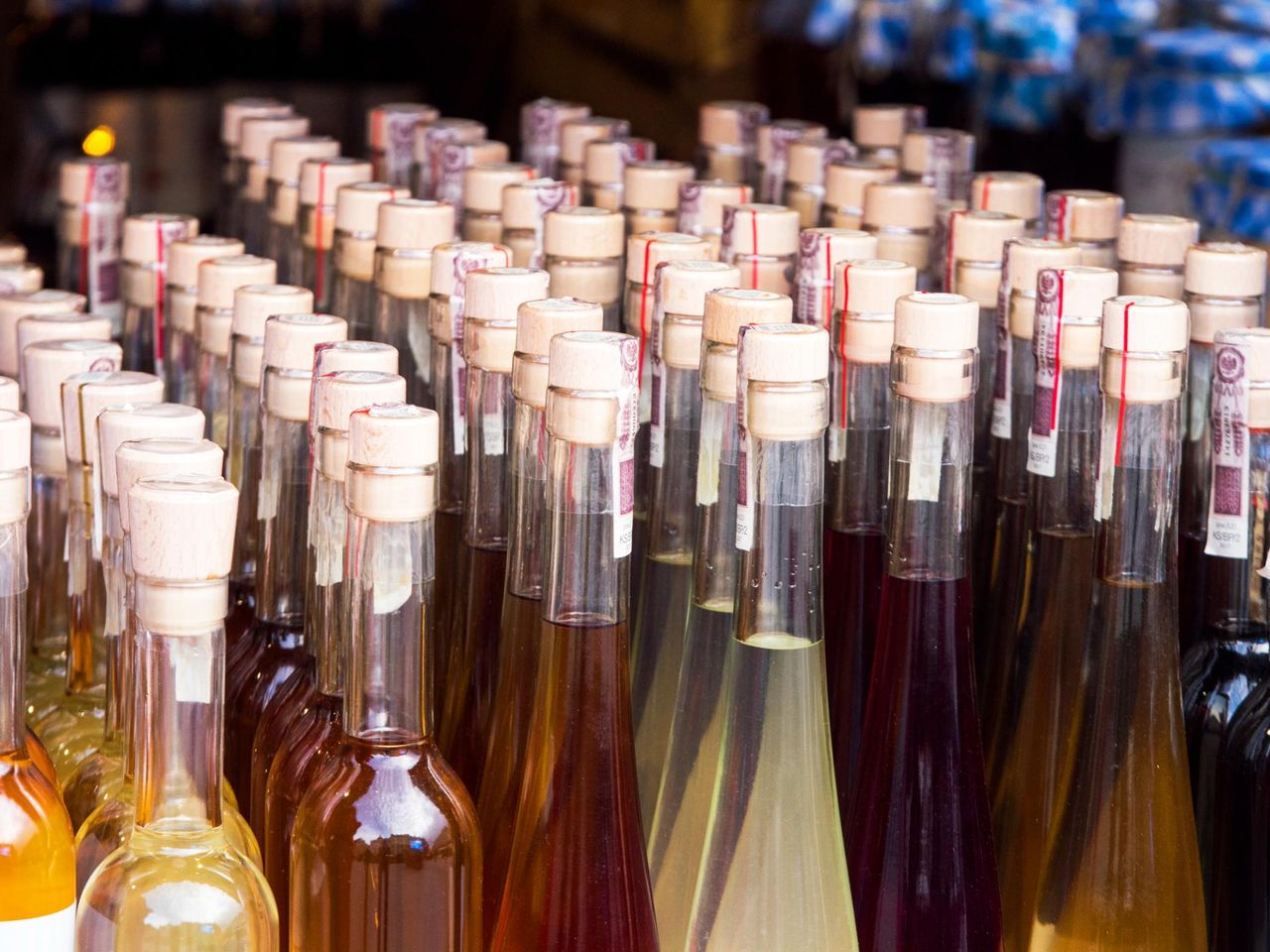 Najgorsze alkohole przy świątecznym stole. "Trucizna, która uszkadza wątrobę"