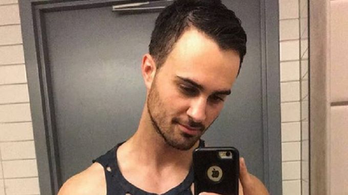 Pił 4 l wody dziennie. Opowiada, jak to wpłynęło na jego zdrowie i wygląd