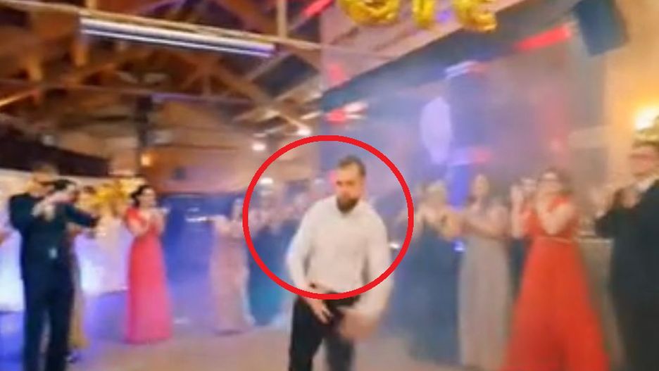 Nauczyciel zatańczył na studniówce. "Jezu, gdzie tacy wuefisci są"