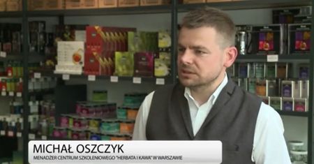 Jak należy prawidłowo parzyć herbatę? (WIDEO)