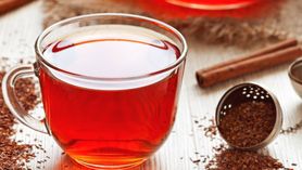 Dlaczego warto pić herbatę rooibos? (WIDEO)