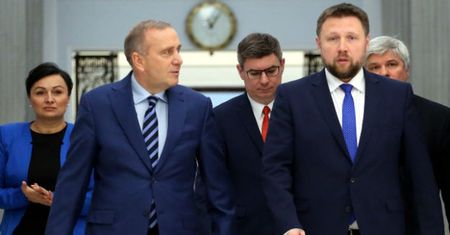 J. Kaczyński mówi o "próbie puczu". Posłanka protestująca w Sejmie: jaki prezes, taki pucz
