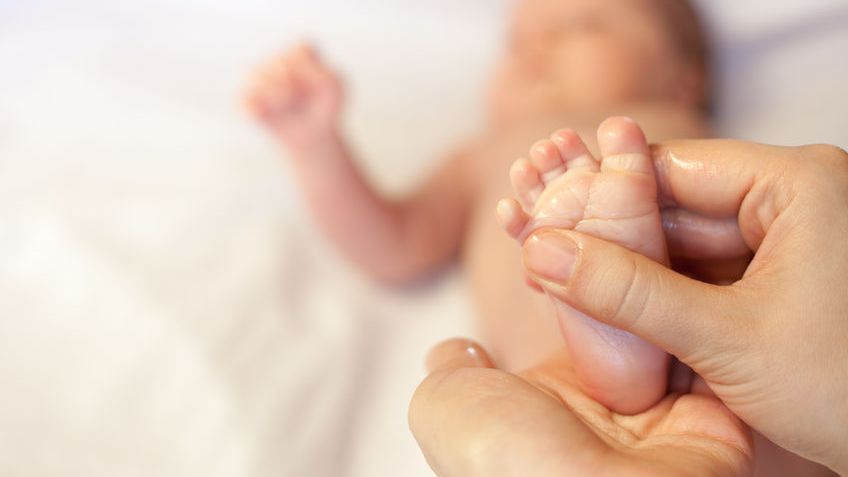 JOHNSON’S® Baby łagodna oliwka – klinicznie potwierdzona łagodność i liczne korzyści dla skóry niemowląt