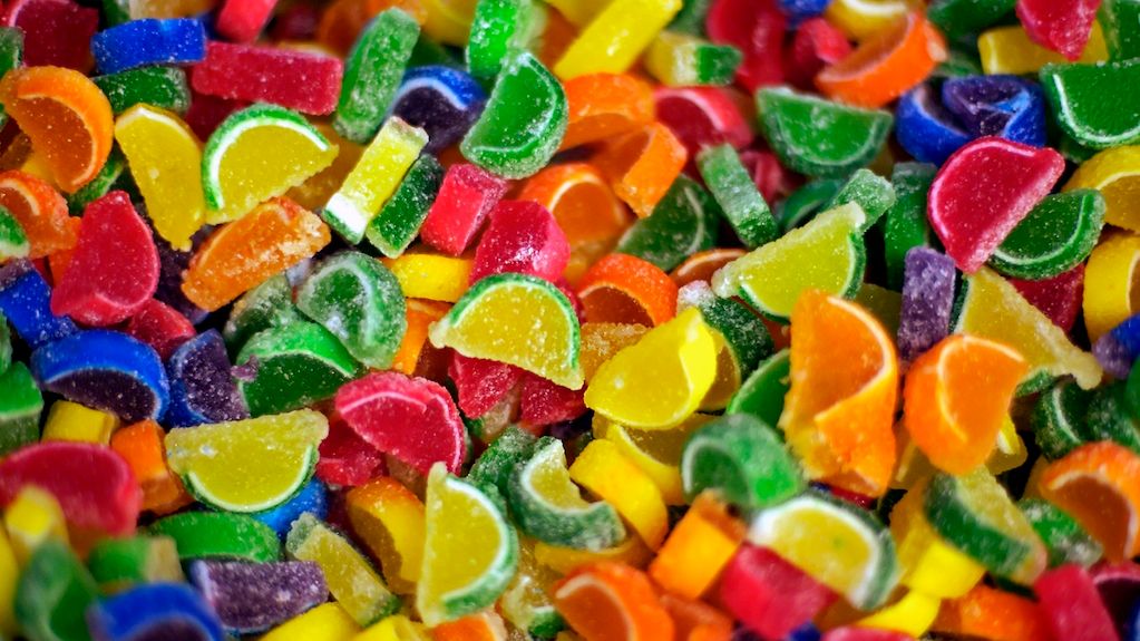 Konserwanty w żywności - popularne konserwanty, barwniki naturalne i syntetyczne, inne substancje dodawane do żywności