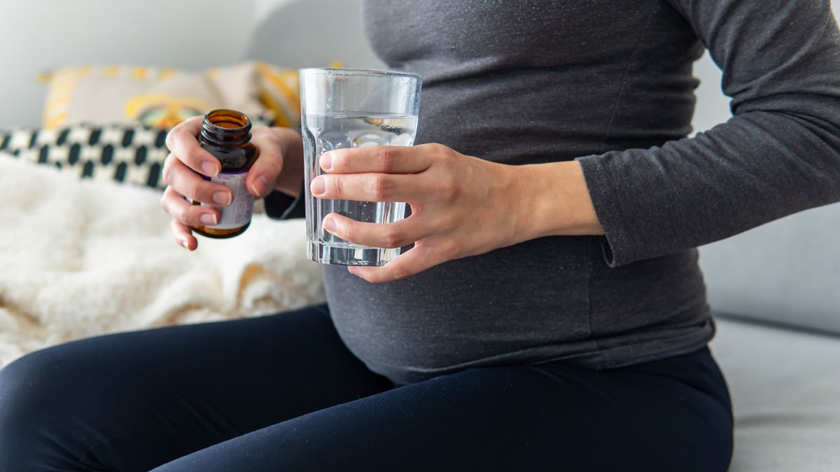 Kwas foliowy minimalizuje ryzyko wad cewy nerwowej u dziecka