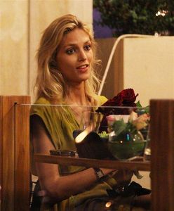 "Top model": Rubik ogląda nagich modeli... w komórce!