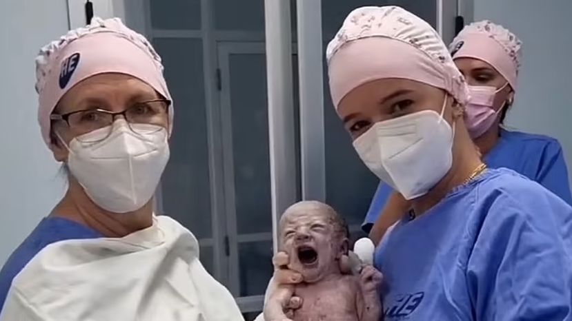 Poród en caul zdarza się bardzo rzadko