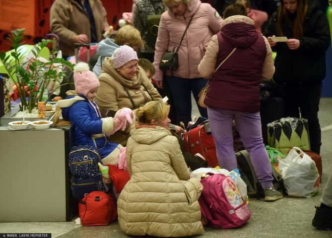 Syndrom ocalałego dotyka uchodźców opuszczających rodzinę i kraj, w którym toczy się wojna