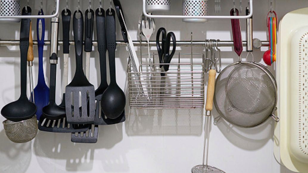 Pod żadnym pozorem nie wykorzystuj tej łyżki. GIS ostrzega: toksyny mogą przedostać się do jedzenia