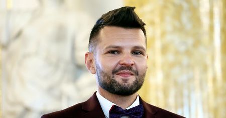 Dariusz Martynowicz został Nauczycielem Roku 2021. Zamiast sprawdzianów, jego uczniowie wymyślają gry planszowe i lapbooki
