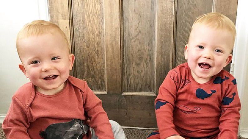 Bliźniaki urodizły się w odstępie dówch dni