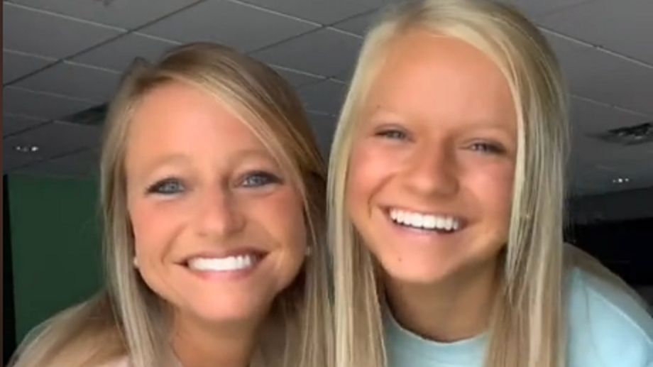 Matka i córka jak bliźniaczki