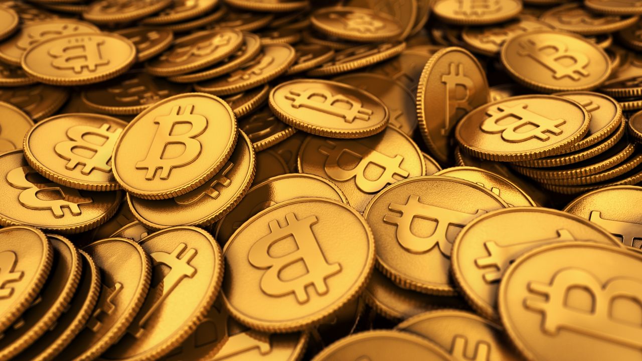 Bitcoin - bohater, czy zdrajca narodu?