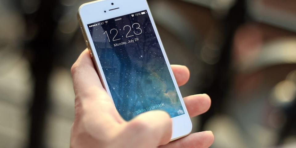 iOS 11: iPhone otrzyma sprytne zarządzanie publicznymi Wi-Fi