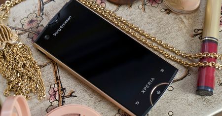 Xperia ray — telefon na jedną noc