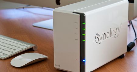 Synology DS212j — domowy wielozadaniowiec