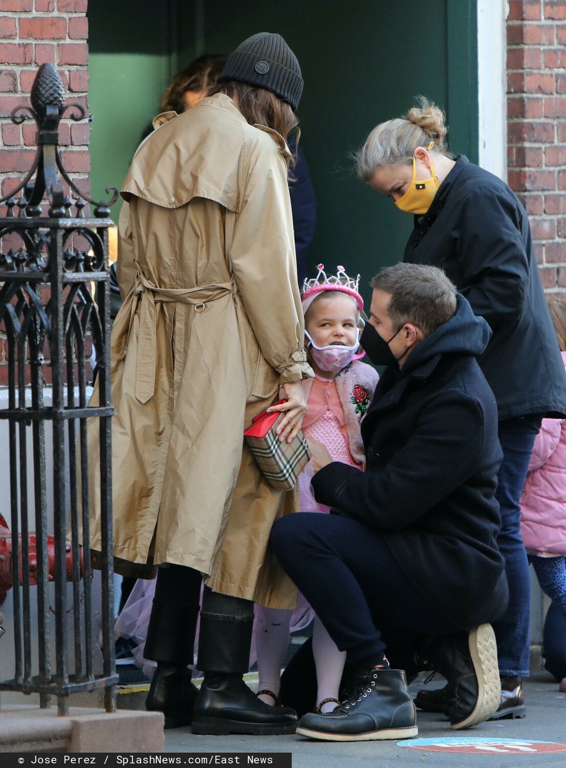 Irina Shayk i Bradley Cooper z córką Leą
