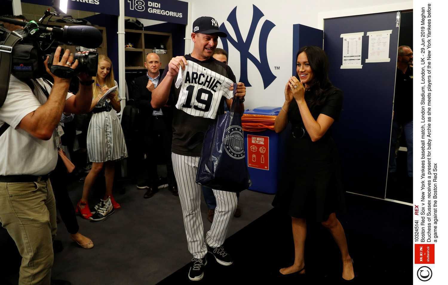 Meghan Markle i książę Harry na meczu baseballowym Boston Red Sox z New York Yankees