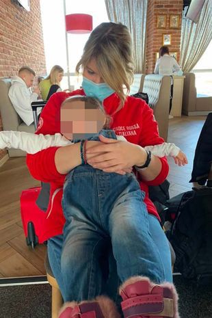 Porzucona dziewczynka