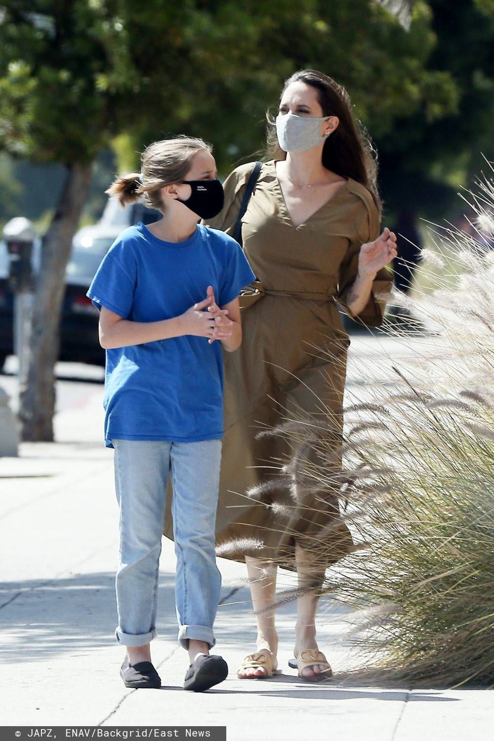 Angelina Jolie z córką Vivienne na zakupach