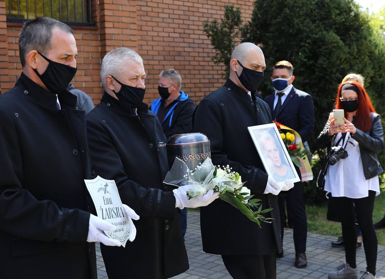 Pogrzeb Ewy Żarskiej odbył się w Piotrkowie Trybunalskim. Fot. Dariusz Smigielski/Polska Press/East News