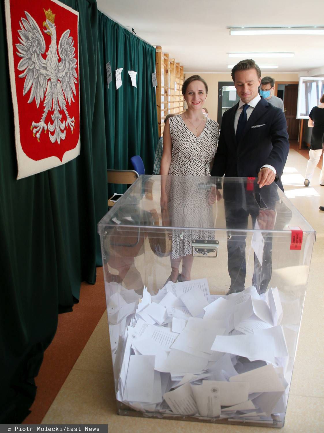 Krzysztof Bosak i żona Karina - wybory prezydenckie 2020