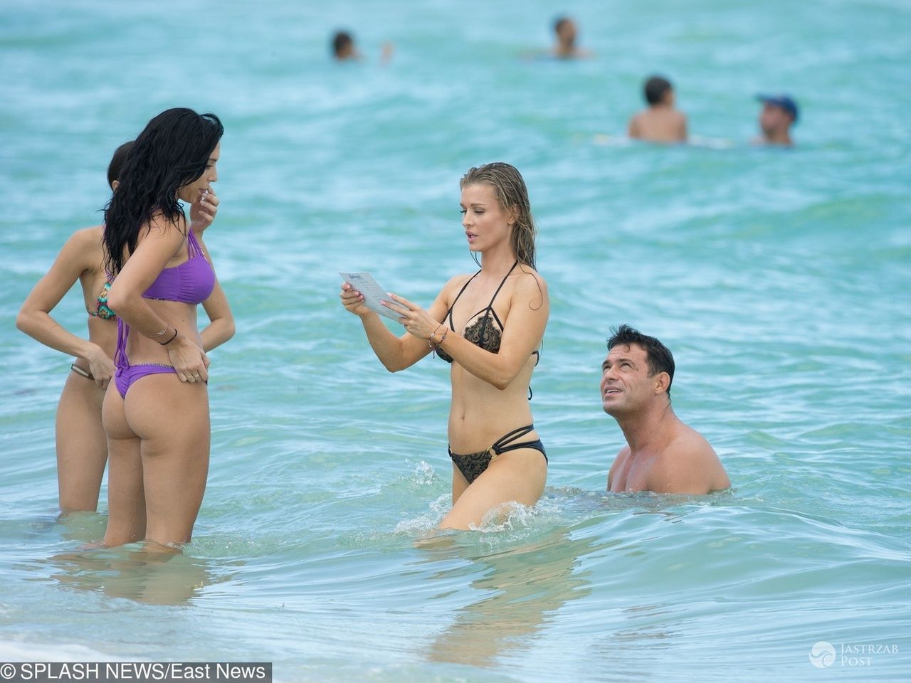 Joanna Krupa i Romain Zago świętowali rozwód na plaży