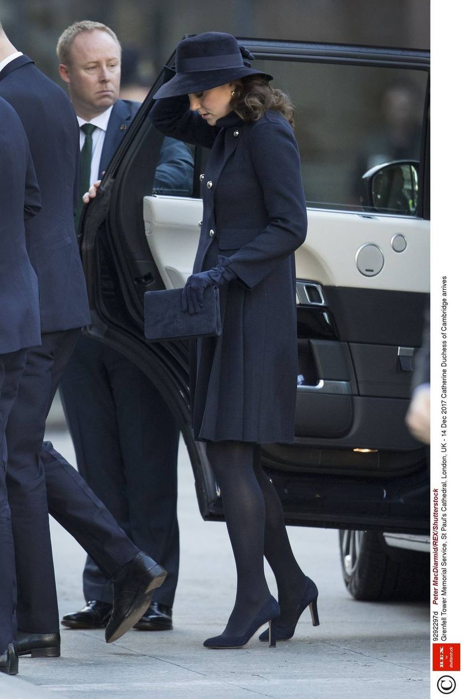 Kate Middleton, książę William, książę Harry i Adele podczas krajowego nabożeństwa żałobnego