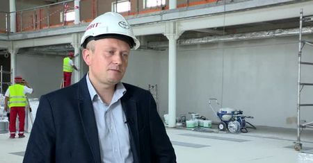 Zatrudnienie w salonach sprzedaży rośnie (WIDEO)