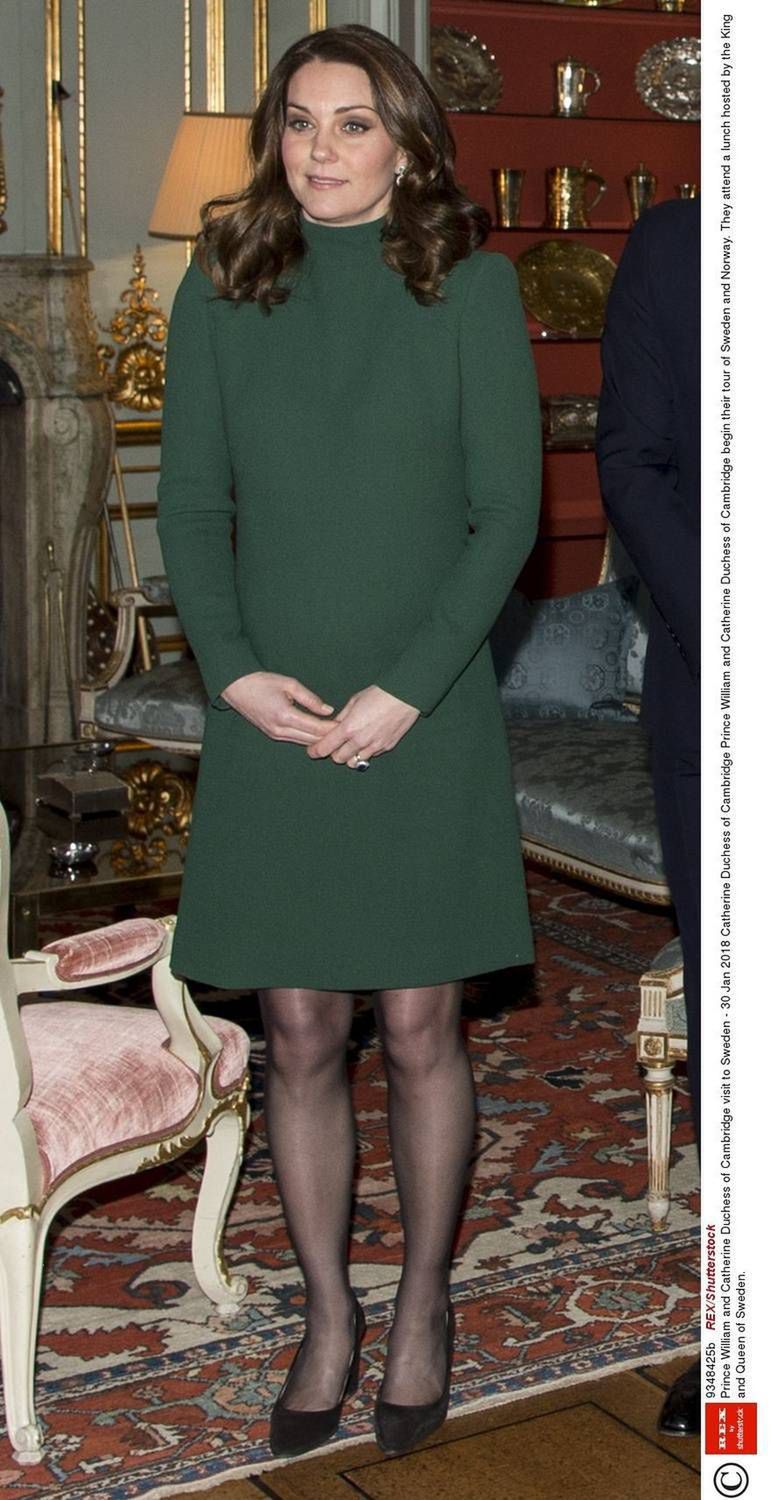 Księżna Kate w zielonej sukience Cat Walker w Szwecji