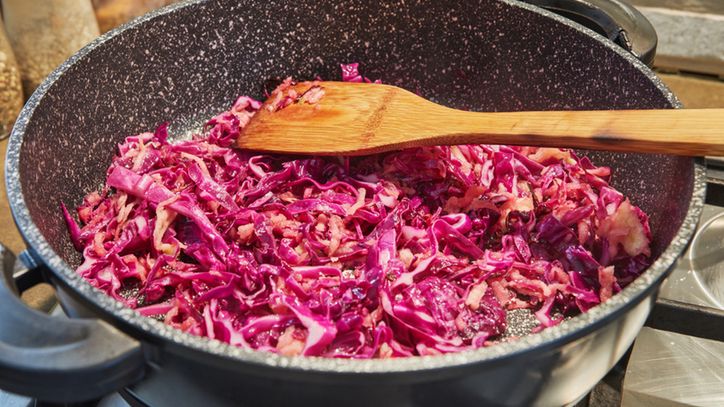 Mogą pomóc w walce z alzheimerem. Znajdziesz je w każdym warzywniaku