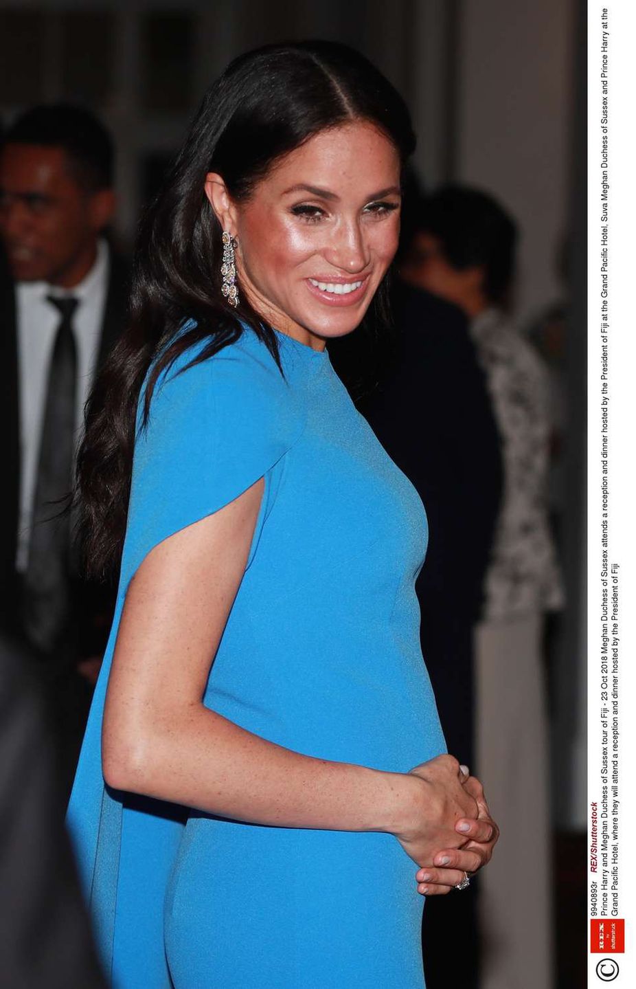Meghan Markle z ciążowym brzuszkiem na przyjęciu na Fidżi
