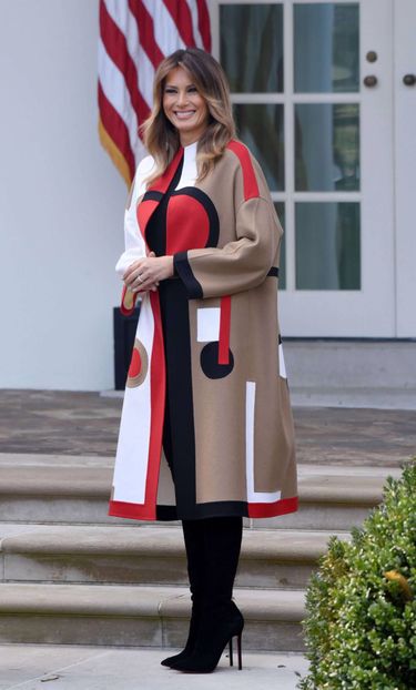 Melania Trump w płaszczu Diora