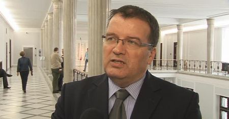 "Kampania będzie oparta na emocjach po katastrofie"