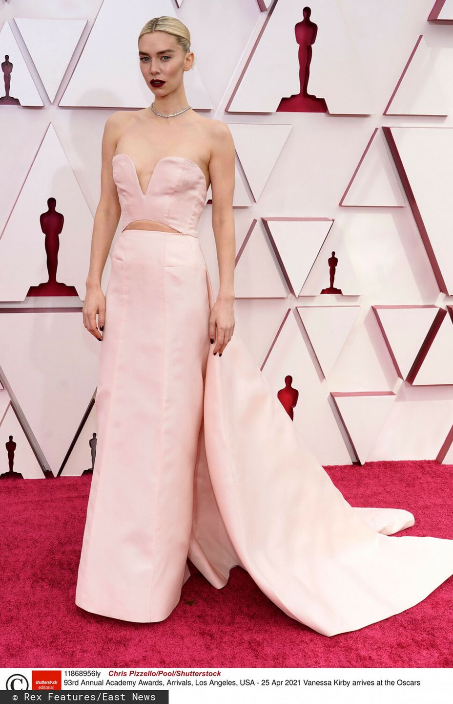 Vanessa Kirby – Oscary 2021, kreacja: Gucci