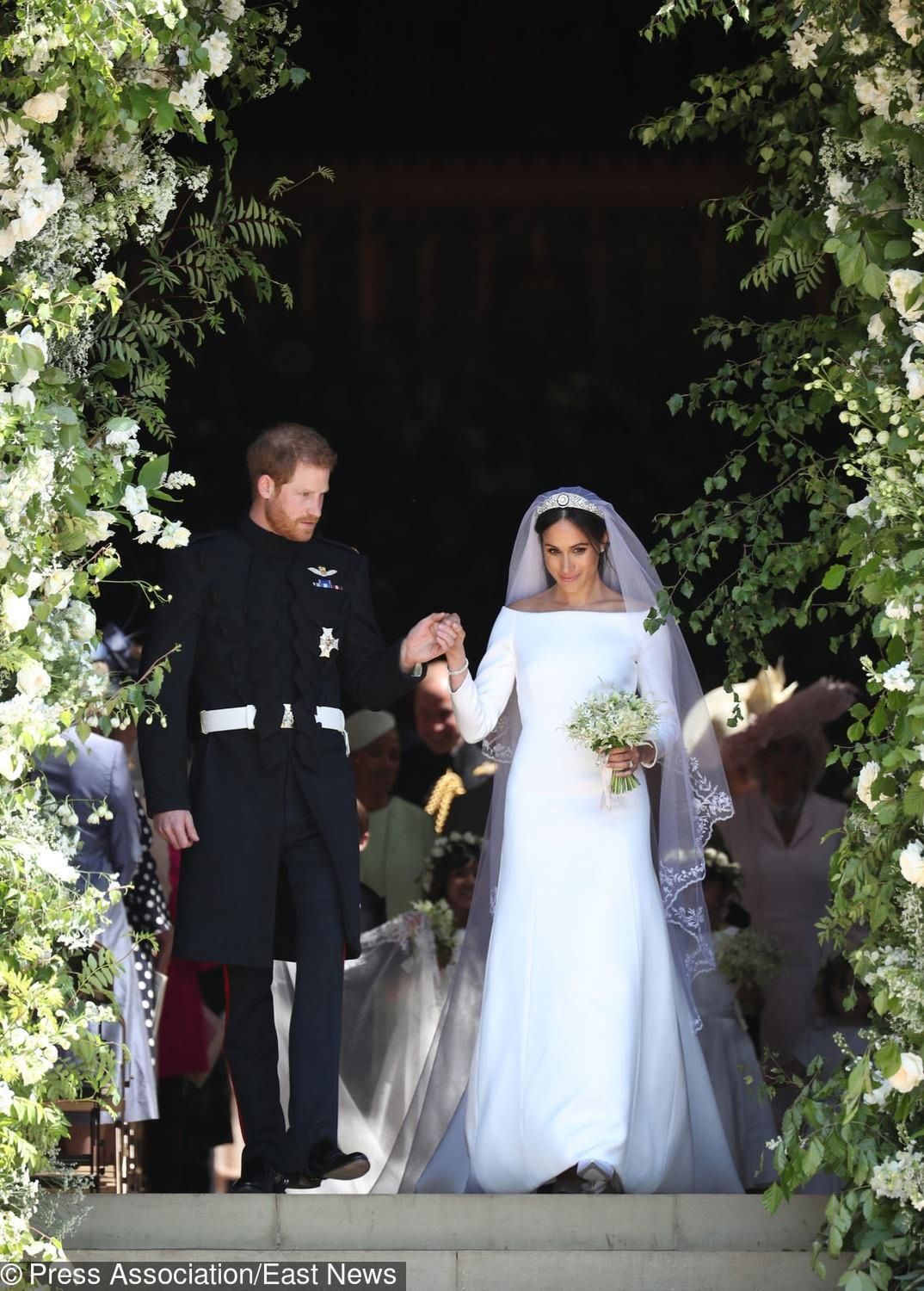 Książę Harry i księżna Meghan w sukni ślubnej projektu Givenchy