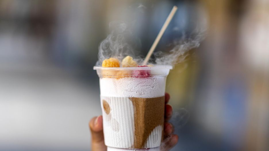 "Oddech smoka" to niebezpieczne słodycze