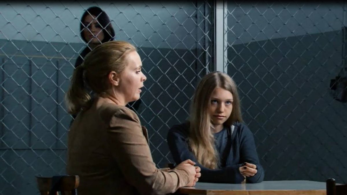 Przyjaciółki 6 odc 10, Anka (Magdalena Stużyńska), Julka (Nicole Bogdanowicz) fot:  Polsat materiały prasowe