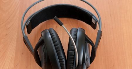 SteelSeries Siberia v2 for PS3 uchem gracza